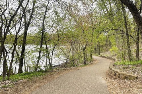 2445 Aglen St, Saint Paul MN  55113-3309 exterior