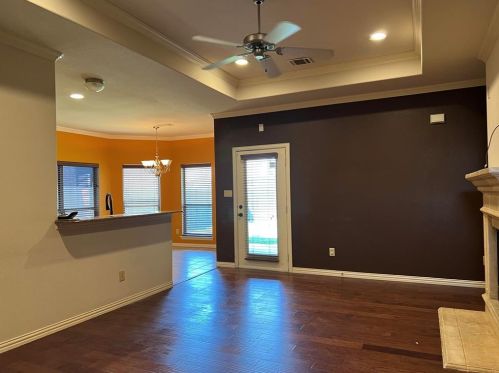 10625 Braewood Dr, Fort Worth TX  76131-3936 exterior