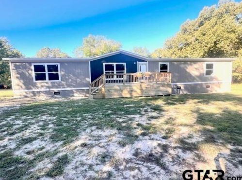 1506 Front St, Leveretts Chapel, TX 75684-2110