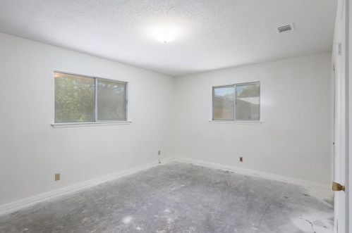 4609 Arapahoe Trl, Austin TX  78745-1510 exterior