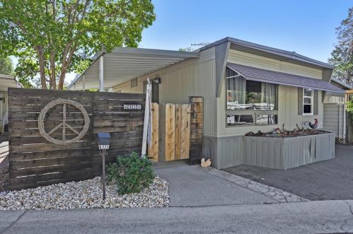 6225 Nob Hill Dr, Newcastle, CA 95658-9566