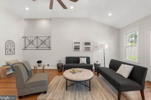 8917 2nd Ave, Silver Spring MD  20910-2256 exterior