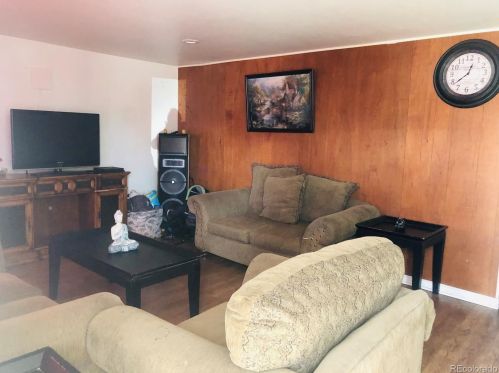 3156 Wheeling St, Denver, CO 80011-2023