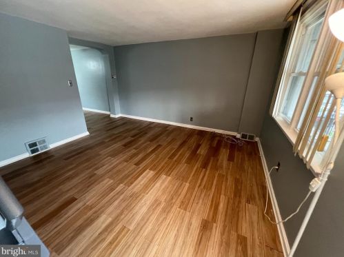 2843 64th St, Philadelphia PA  19142-3302 exterior