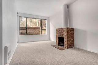 2133 Stockton St, San Francisco CA  94133-2079 exterior