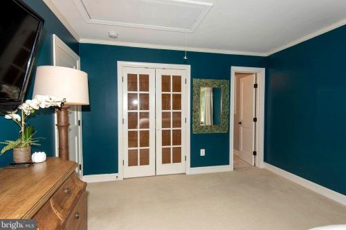 255 Lower Magothy Beach Rd, Severna Park MD  21146-2118 exterior