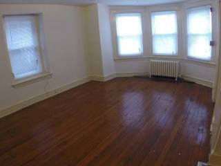 4035 Spruce St, Philadelphia PA  19104-4122 exterior