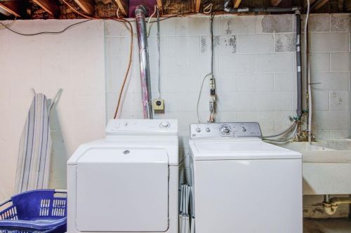 1309 Balsam Trl, Saint Paul MN  55123-1753 exterior