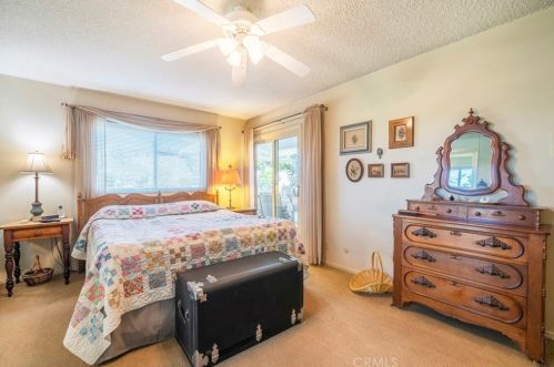 1640 Carnelian St, Anaheim CA  92802-2416 exterior