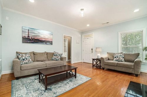 1247 Eubanks Ave, Atlanta GA  30344-4906 exterior