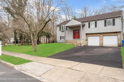 14 New Castle Ct, Jackson Twp, NJ 08527-2650