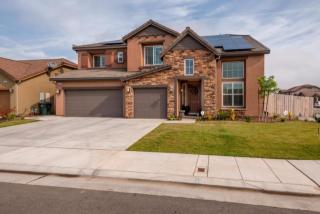 3787 Lincoln Ave, Clovis, CA 93619-8954