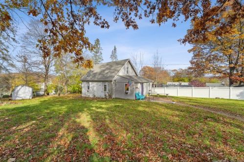 305 Francis St, New Britain CT  06053-3057 exterior
