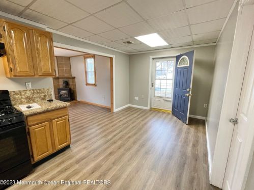 739 Birch Rd, Lacey Township, NJ 08734-2403