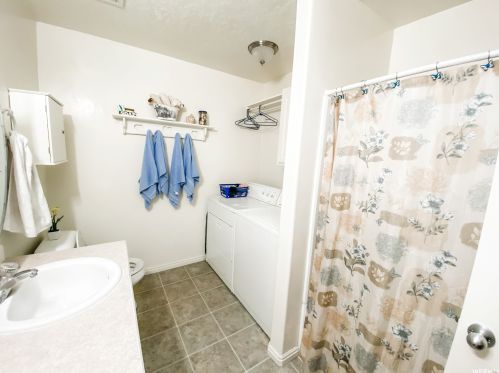 545 2400, Vernal UT  84078-8253 exterior