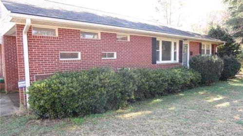 1226 Signal Ave, Gastonia, NC 28052-1606
