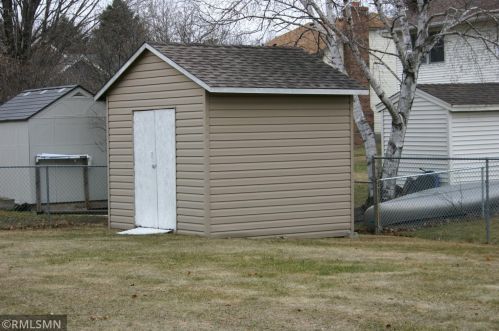 7908 28th St, Saint Paul MN  exterior