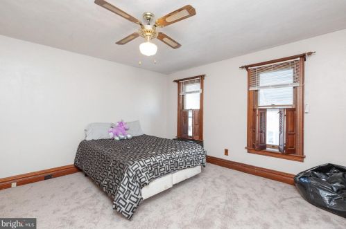 18 Middle St, Hanover PA 17331-3746 exterior