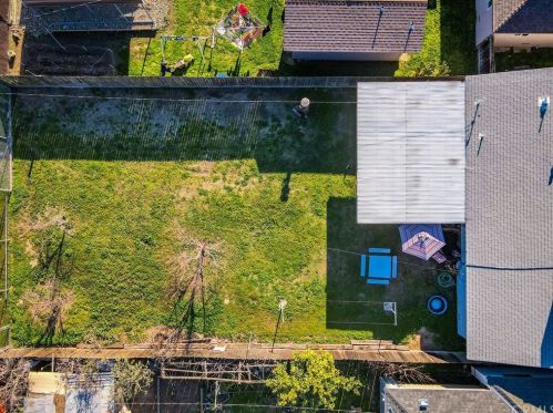 309 Orange Ave, Sharon, CA 93610-2836