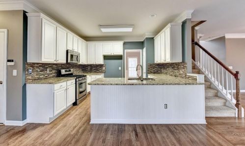 2035 Brickton Sta, Buford, GA 30518-6031