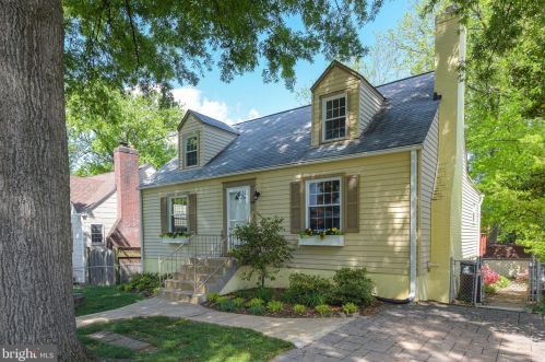 5129 25th Pl, Arlington, VA 22207-2602
