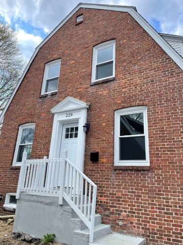 229 Raleigh Way, Portsmouth, NH 03801-3444