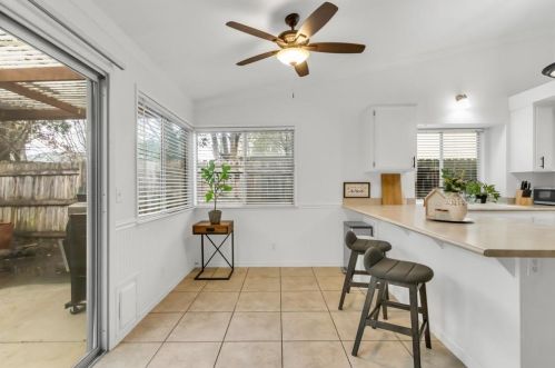 8616 Diamond Crest Ct, Elk Grove CA  95624-2848 exterior