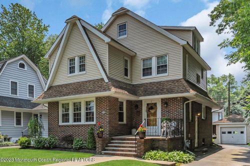 210 Buttermere Ave, Tinton Falls, NJ 07712-4417