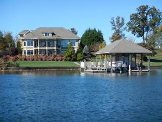 352 Vermont Ave, Scruggs, VA 24121-6354