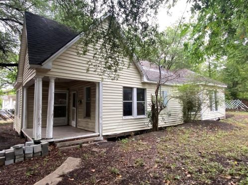 304 Pleasant St, Vaughan, TX 76645-2118
