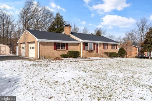 18417 Sydnor Hill Ct, Leesburg, VA 20175-9017