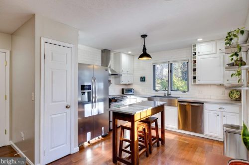 344 Forest Hill Ln, New Market, VA 22844-3330