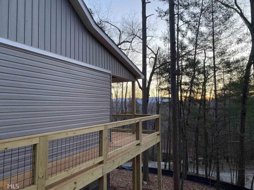 31 Camber Ct, Ellijay, GA 30540-6414
