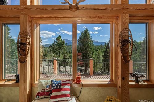 136 Arapahoe, Woodland Park CO 80863-8952 exterior