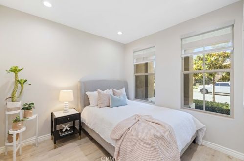 103 Rinaldi, Irvine CA  92620-2865 exterior