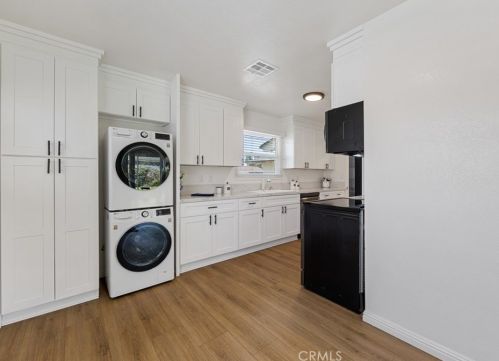 2427 Random Dr, Anaheim CA  92804-3455 exterior