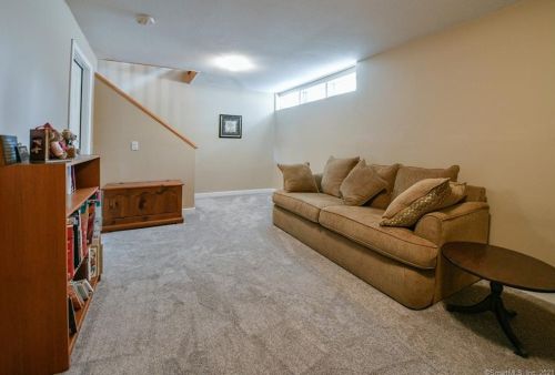 23 In Town Ter, Middletown CT  06457-3139 exterior