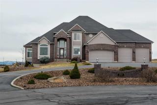 21527 Saddle Mountain Ln, Colbert, WA 99005-9099