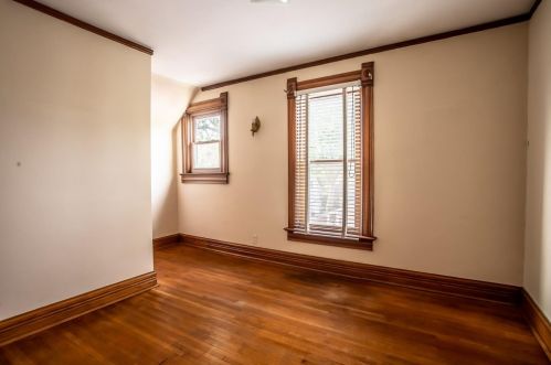 125 Grant St, Crown Point IN  46307-4011 exterior