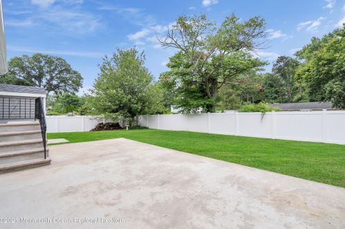 721 Harmony Rd, Middletown NJ  07748-5137 exterior