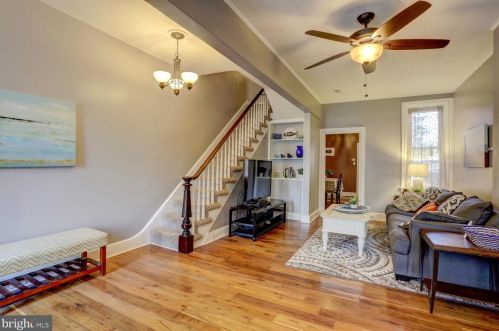 521 Walnut St, Lancaster PA  17603-3305 exterior