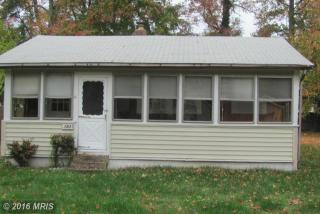 153 8th St, Colonial Bch VA  22443-1611 exterior