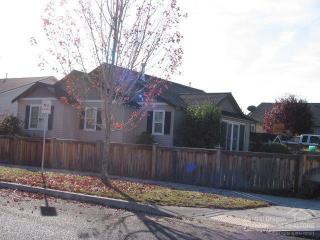 63198 De Haviland St, Bend, OR 97701-7057