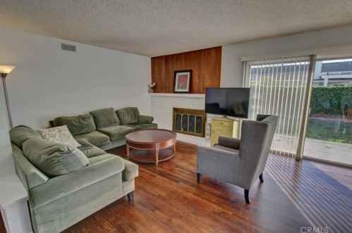 645 Hacienda St, Anaheim CA  92804-2656 exterior