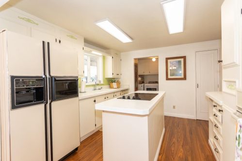 4380 Patterson Dr, Diamond Springs, CA 95619-9399