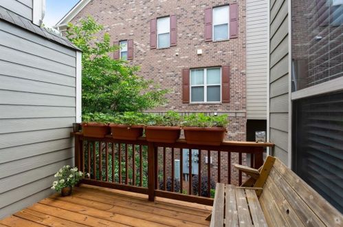 3261 Ferncliff Ln, Atlanta GA  30324-2569 exterior