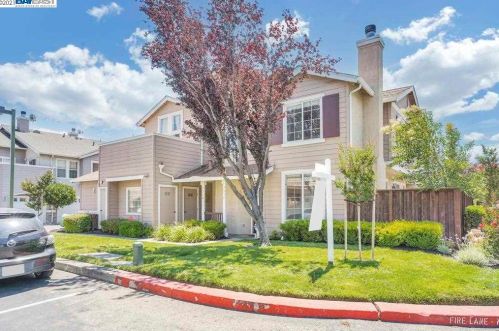 7316 Bower Ln, Pleasanton, CA 94568-5515