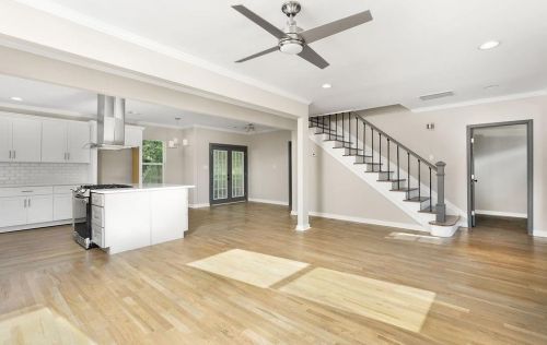 743 Kennolia Dr, Atlanta, GA 30310-2329