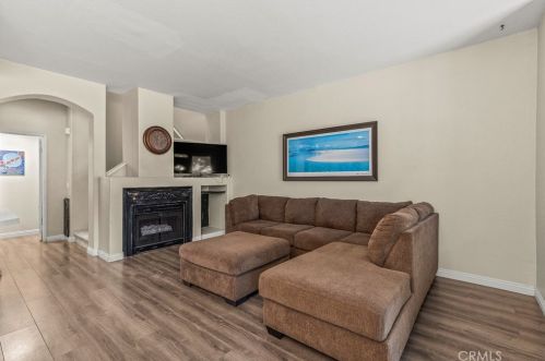 7858 Menton Ave, Anaheim CA  92808-1559 exterior