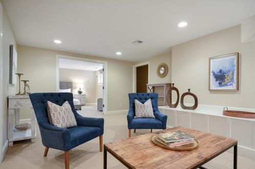 2375 Havenridge Dr, Atlanta GA  30305-4072 exterior